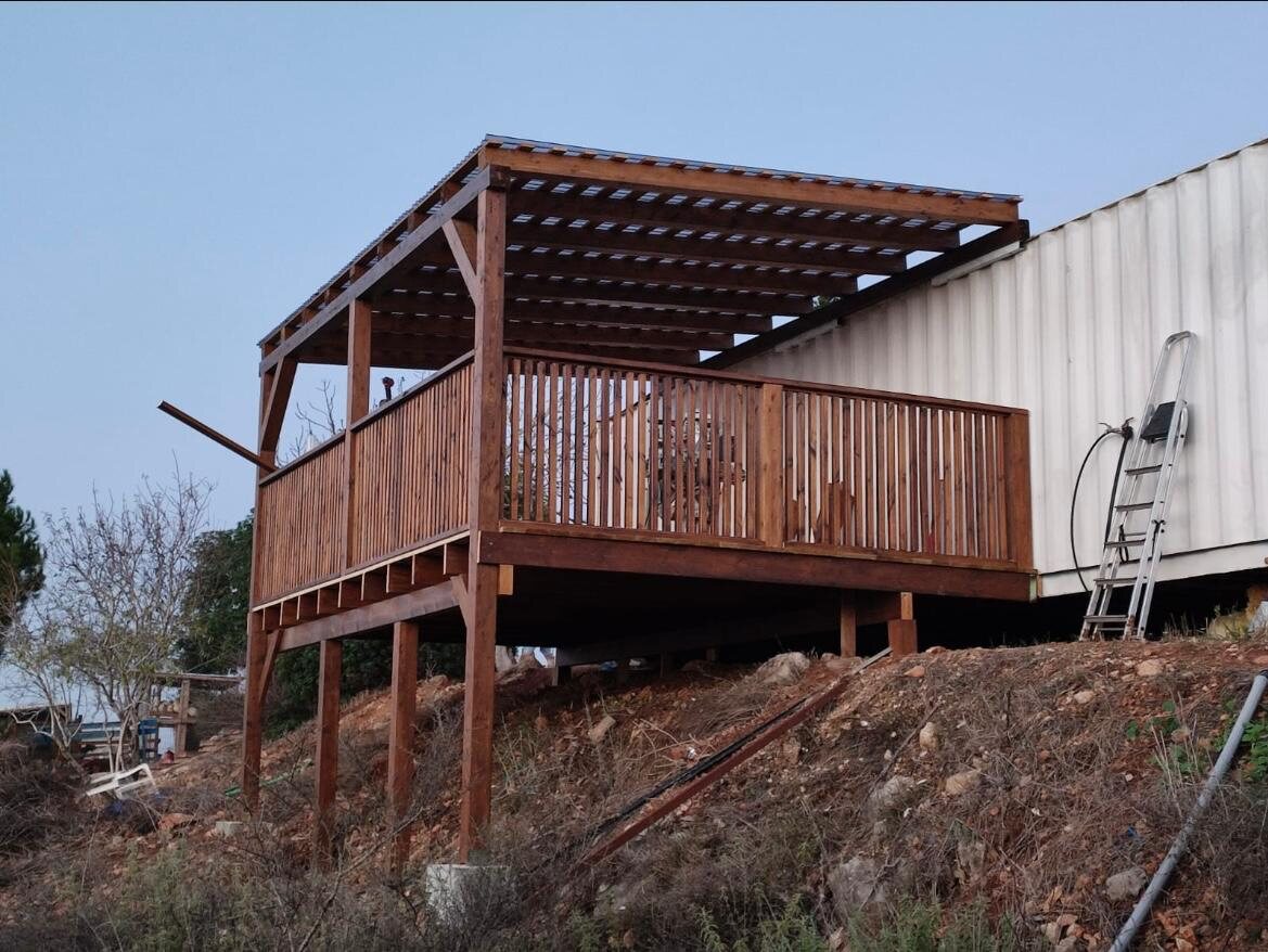 Deck construction